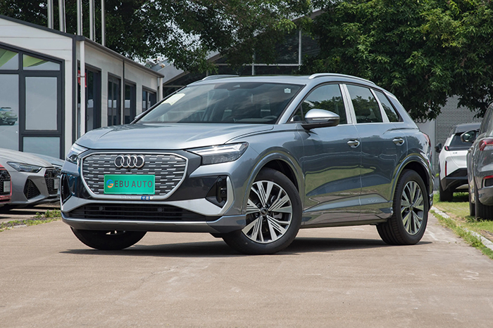 Audi Q4 e-tron Champion Edition is officially launched, paying tribute to the Dakar Rally champion